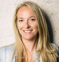 Dr. Adelheid Lang